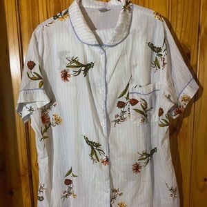 Liz Claiborne White Floral Pajama Top